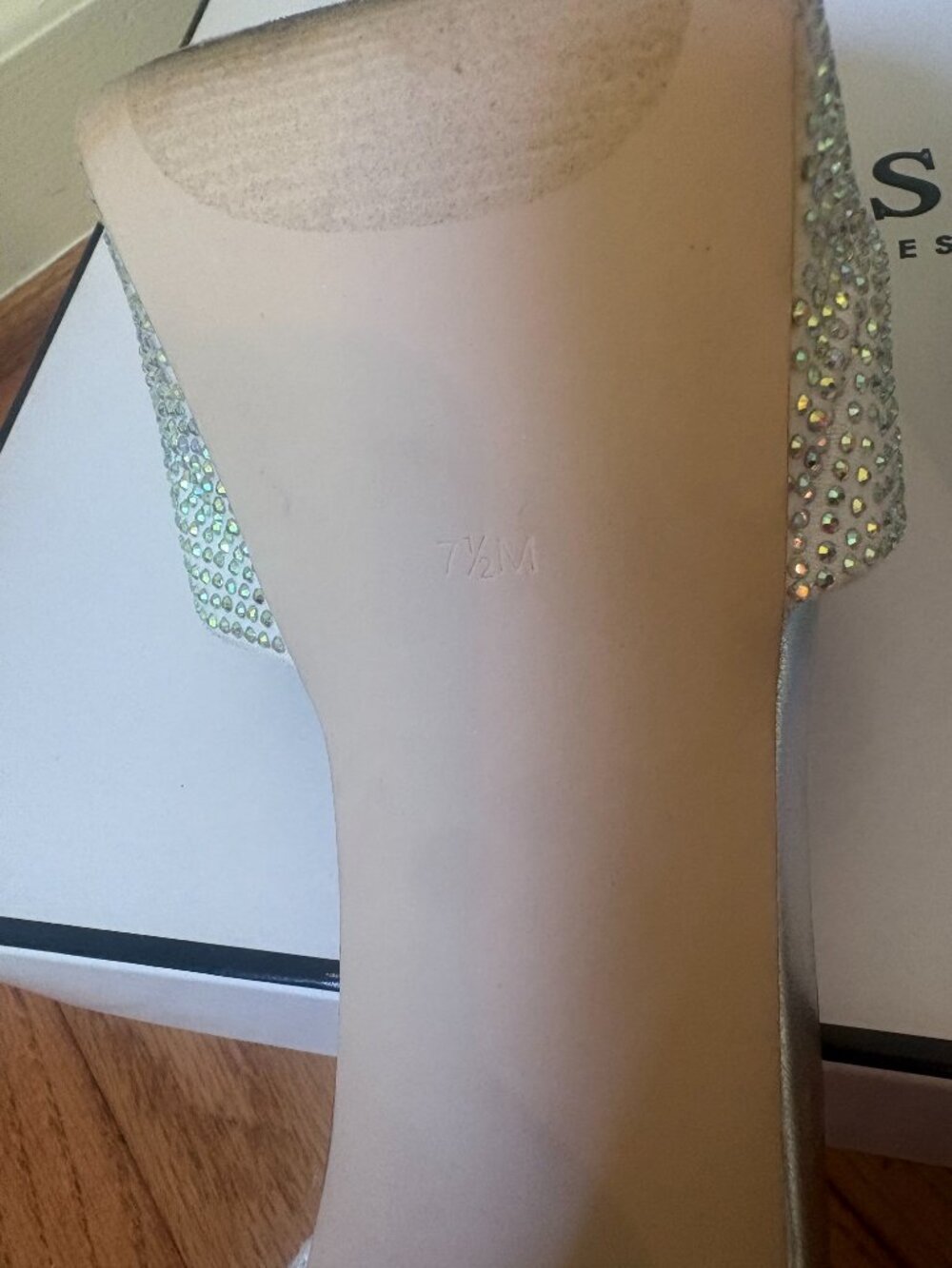 GUESS Silver Rhinestone Platform Heel Size 7.5 - Picture 6 of 7